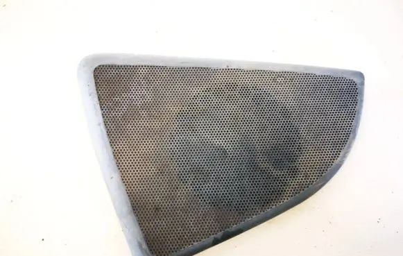 Side speaker trim/cover