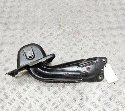 Volkswagen Golf VIII Rear upper control arm/wishbone 5Q0505224D