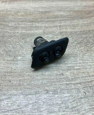 BMW 5 E39 Headlight washer spray nozzle 8360661