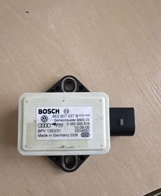 Audi A6 S6 C6 4F ESP acceleration yaw rate sensor 8E0907637
