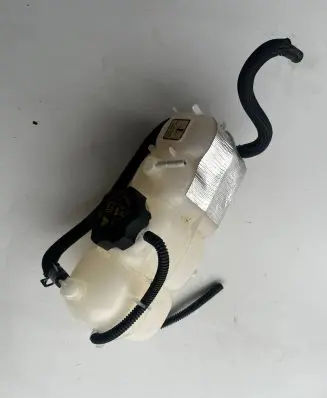 Jeep Cherokee Coolant expansion tank/reservoir cap 