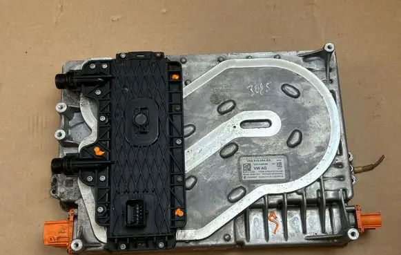 Volkswagen ID.4 Voltage converter inverter 1EA915684EA