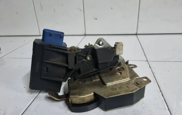 Rear door lock