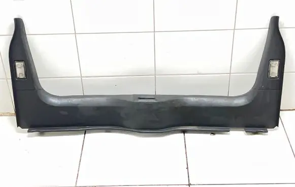 Volvo S60 Tailgate trim NL13042