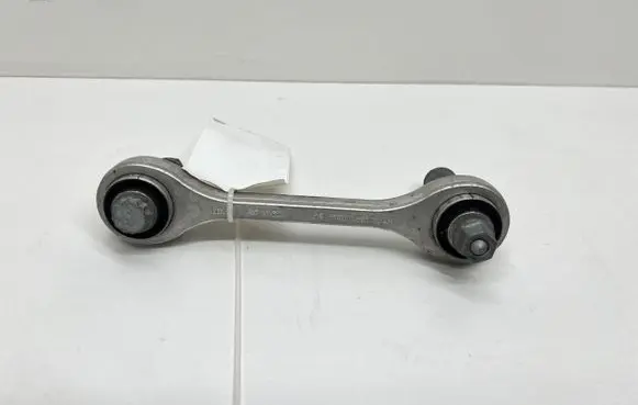 Porsche Macan (95B) Front anti-roll bar/stabilizer link 4M0411317