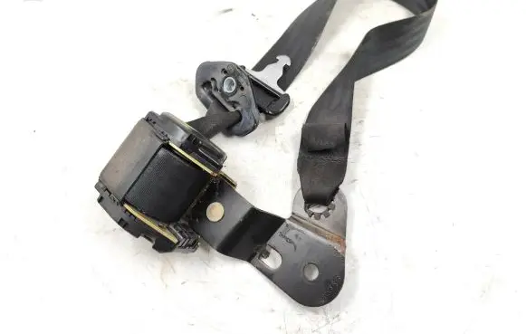 Ford Sierra Front seatbelt 330147 TVPD30841A 859000