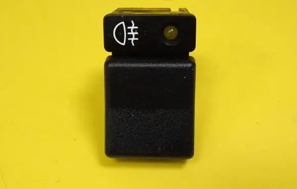 Opel Omega A Fog light switch 90336300