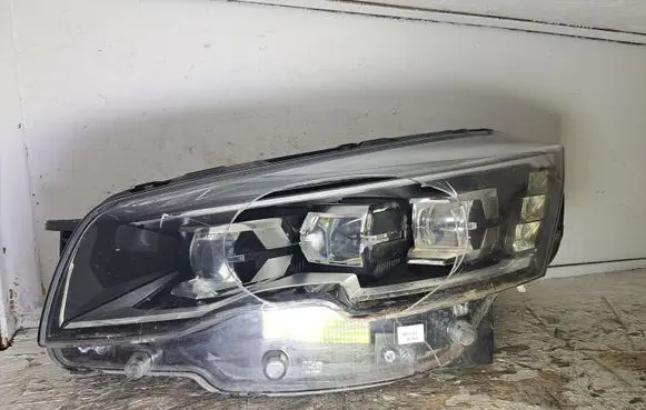 Peugeot 508 Headlight/headlamp 9807241780 01XCERT 1405403417