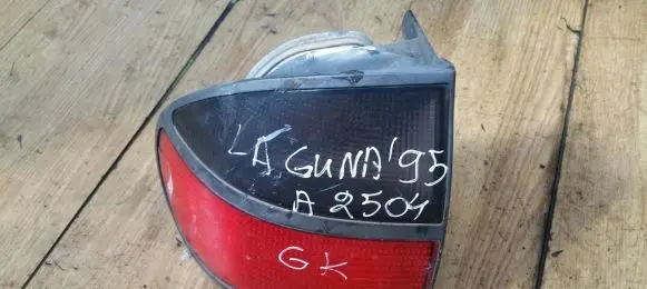 Renault Laguna I Rear/tail lights 7700820052