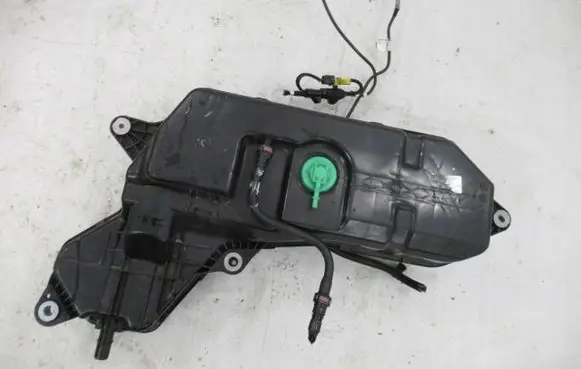 Renault Scenic IV - Grand scenic IV AdBlue liquid reservoir 237G00220R