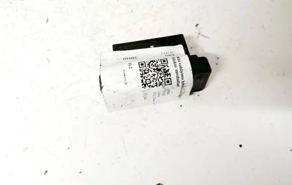 Sensor