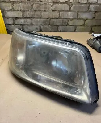 Volkswagen Transporter - Caravelle T5 Headlight/headlamp 7H1941016J 02A011000HC 0301191302