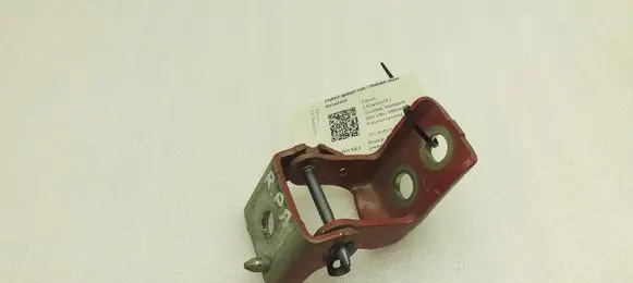 Citroen C4 Cactus Front door lower hinge 