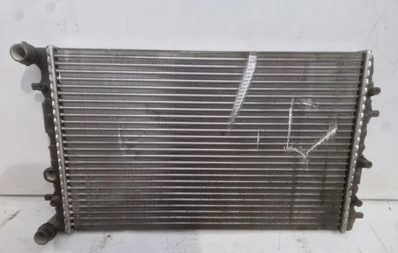 Seat Ibiza III (6L) Coolant radiator 6Q0121523Q