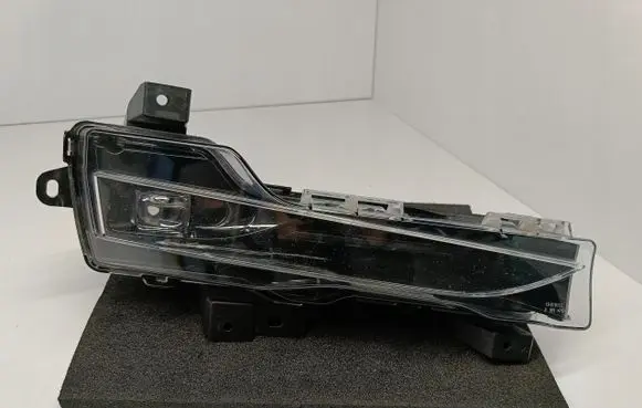 Tesla Model 3 LED Daytime headlight 1624798-00-A