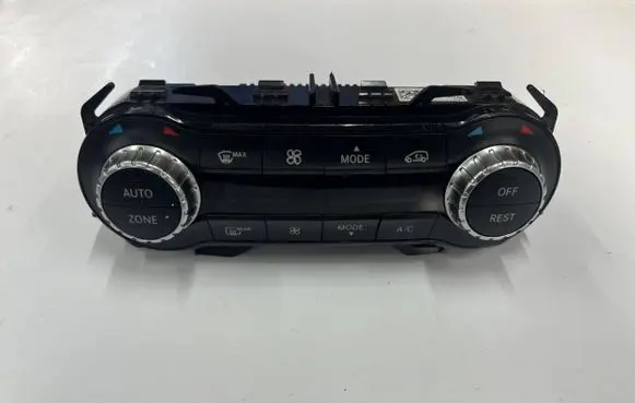 Mercedes-Benz CLA C117 X117 W117 Climate control unit A2469000715 5HB01044807 A2469010805