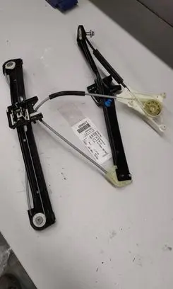 Audi A3 S3 A3 Sportback 8P Front window lifting mechanism without motor 8V4837462