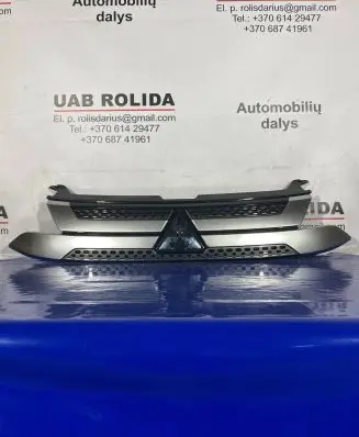 Mitsubishi Outlander Front bumper upper radiator grill 7450B298 7450B299