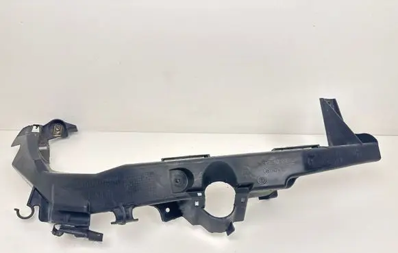 BMW 3 E90 E91 Headlight/headlamp mounting bracket 15857711