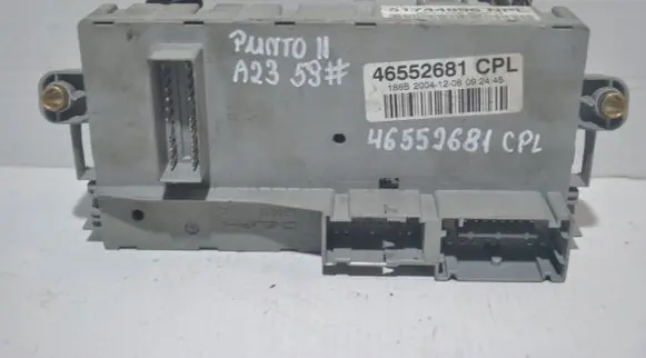 Fiat Punto (188) Fuse module 46552681CPL