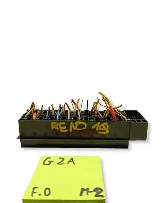 Renault 19 Battery relay fuse 1384684461313165