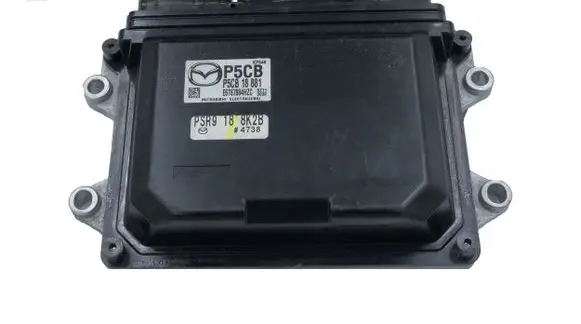 Mazda 3 III Engine control unit/module E6T67884HZC
