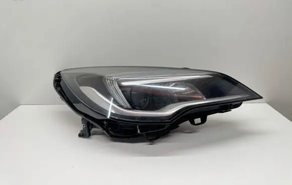Opel Astra K Headlight/headlamp 7960400005