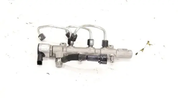 Audi A5 Fuel injector supply line/pipe 059130090ED