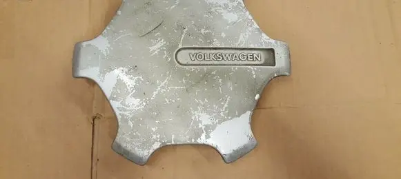 Volkswagen Golf II Original wheel cap 321601149B