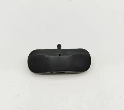 Volkswagen PASSAT B8 Windshield washer spray nozzle 5M0955986C