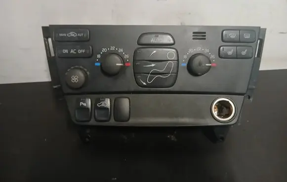 Volvo V70 Climate control unit 30746022 07W06W02 M406AA00121