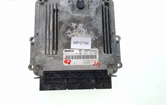 Renault Trafic II (X83) Engine control unit/module 0281016807 237100718R 237100832R