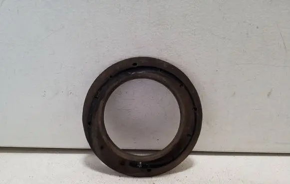 Mercedes-Benz Vito Viano W447 Front coil spring rubber mount A1723220184