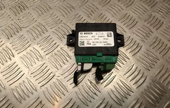 Opel Crossland X Parking PDC control unit/module 9819360080