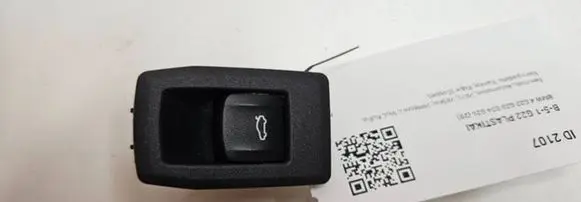 BMW 4 G22 G23 G24 G26 Tailgate opening switch 9327029