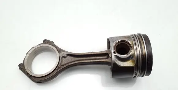 Audi A6 S6 C6 4F Piston with connecting rod 