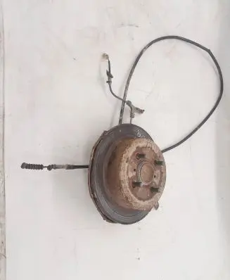 Toyota Corolla Verso E121 Rear wheel hub spindle/knuckle 
