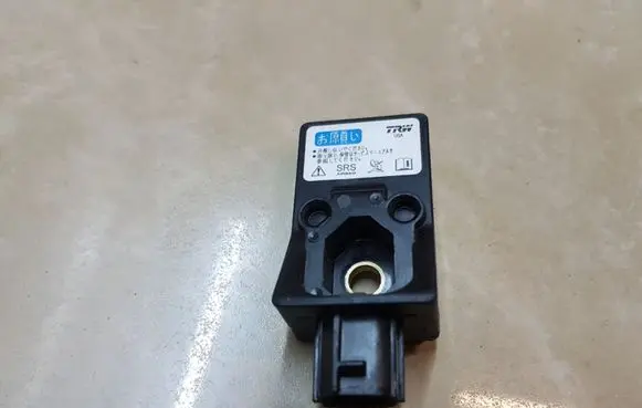 Honda CR-V Airbag deployment crash/impact sensor 77970S9AB812M1