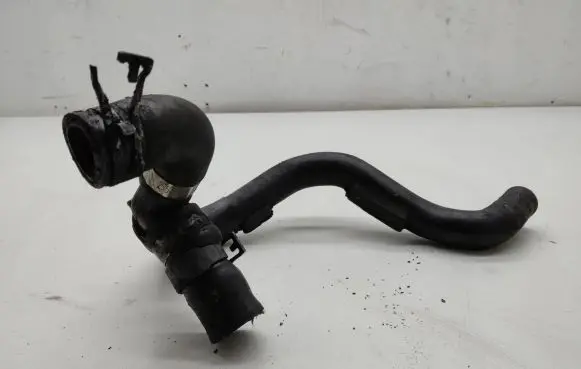 Volkswagen Sharan Engine coolant pipe/hose 5N0121087