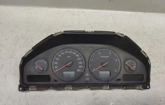Volvo S80 Speedometer (instrument cluster)