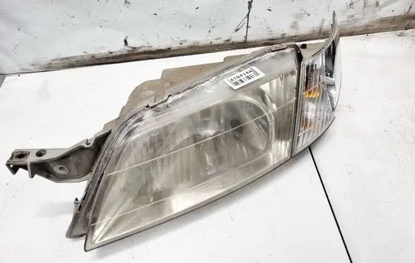 Mazda Premacy Headlight/headlamp W5W12V5W
