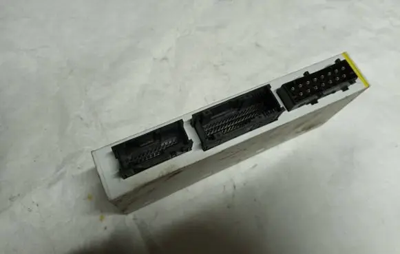 BMW 3 E46 Central body control module 6944843 689667 FT111101