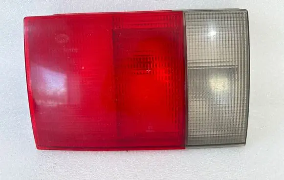Audi A6 S6 C4 4A Tailgate rear/tail lights 4A0945093 138019