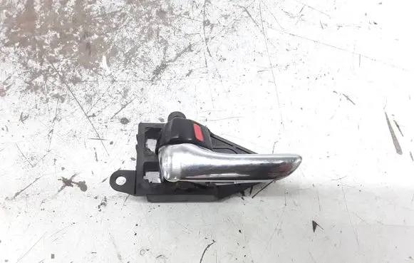 Toyota Avensis Verso Front door interior handle