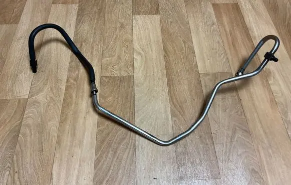 Saab 9-3 Ver2 Fuel line pipe 