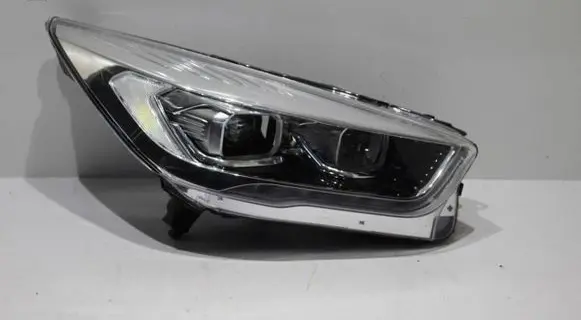 Ford Kuga II Headlight/headlamp GV4113D154AJ 18541323 90156426
