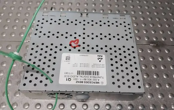 Mercedes-Benz C W205 Sound amplifier A2229008911