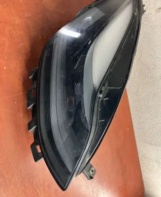 Tesla Model Y Headlight/headlamp 151495300D