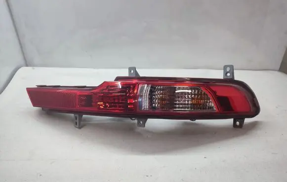 KIA Sportage Rear bumper light 