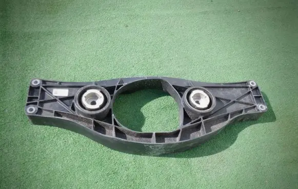Mercedes-Benz S W222 Rear axle beam A2223520000